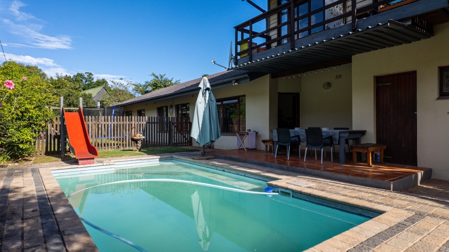 4 Bedroom Property for Sale in Sedgefield Central Western Cape
